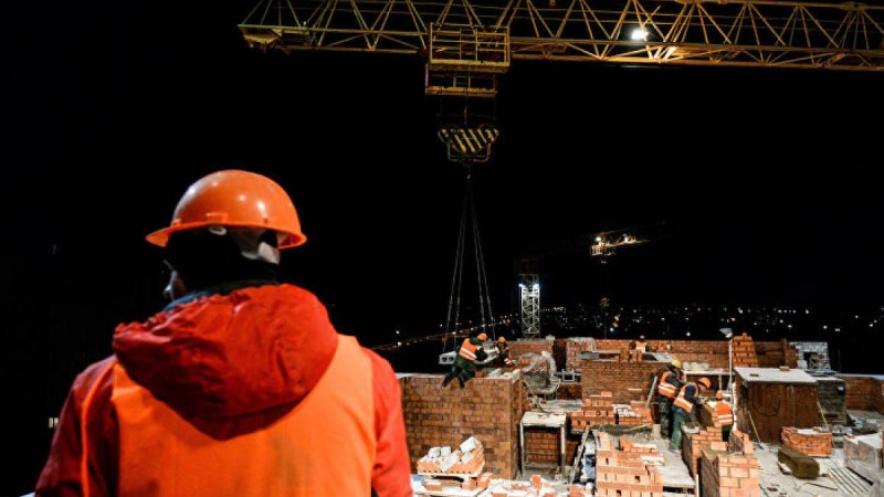 Құрылысшы жігіттің биі желіні таңғалдырды — видео