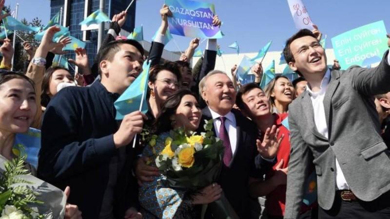 Қазақстанның тұңғыш президенті Нұрсұлтан Назарбаев Алматыға келді