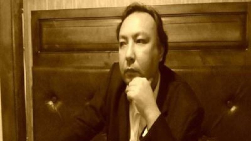 Қазақстандық журналист Әнуар Омаров қайтыс болды