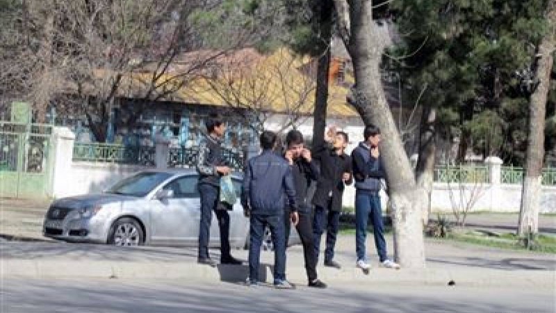 Мектеп оқушылары арасында жаппай төбелес болған