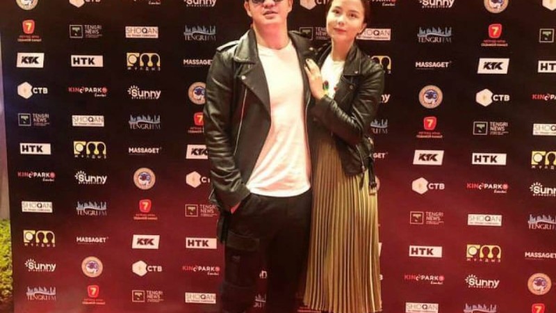 "Әбіржіп кетіпсіз": Жұрт Айқынға стилист ауыстыруға, ал Жұлдызға боянып жүруге кеңес берді - Қазақстан жаңалықтары