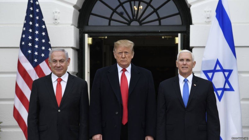 Трамп Голан жоталарын Израиль аумағы деп ресми түрде мойындады