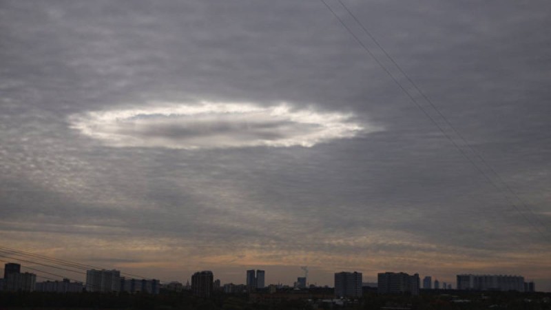 "Жеңімнен жұлқылады": белгісіз ұшатын нысанды көрген алматылық жігіттің әңгімесі 