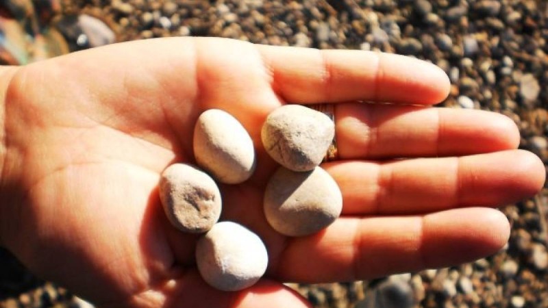 Ұлттық ойын: Бес тас