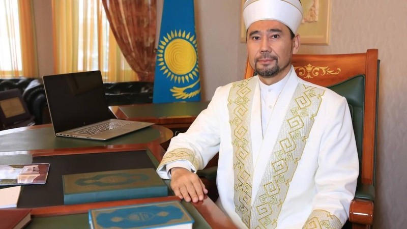 "Алпамыс" жырын жатқа айтқан Бас мүфти көпшілікті тәнті етті (видео)