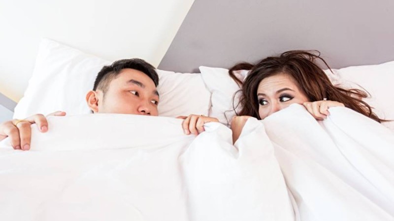 Маман дін жолындағы адамдардың төсек қатынасында дөрекілік көрсететінін айтты