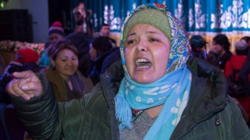 "Араб Әмірліктерінде әр туылған балаға $150 000": Қазақстан мұнайдан түскен пайдамен халықпен неге бөліспейді - Қазақстан жаңалықтары