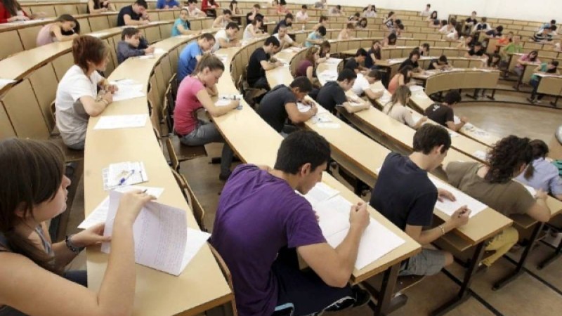 Қазақстандық 4 жоғары оқу орны сатылымға шығарылады. Студенттер алаңдаушылық танытты - Қазақстан жаңалықтары