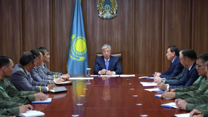 Қасым-Жомарт Тоқаев мемлекеттік күзет қызметінің басқарушы құрамымен кездесті