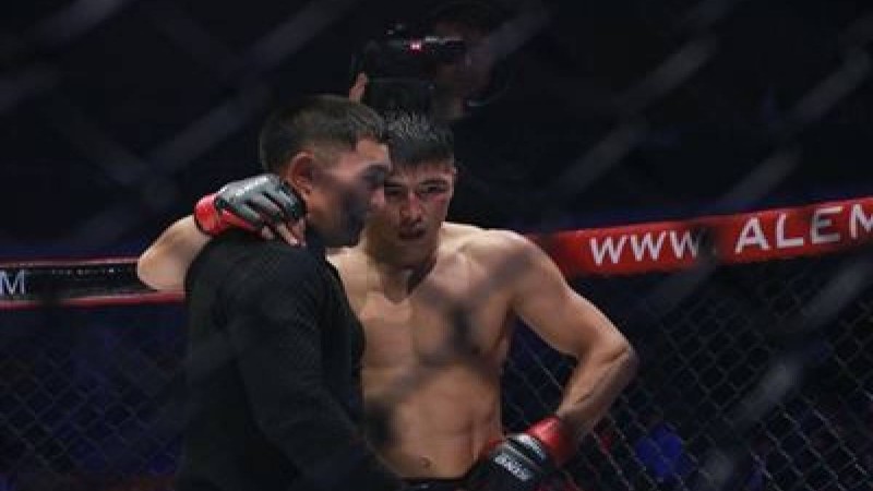 Бейбіт Назаров Titan FC басты жекпе-жегінде жеңілді