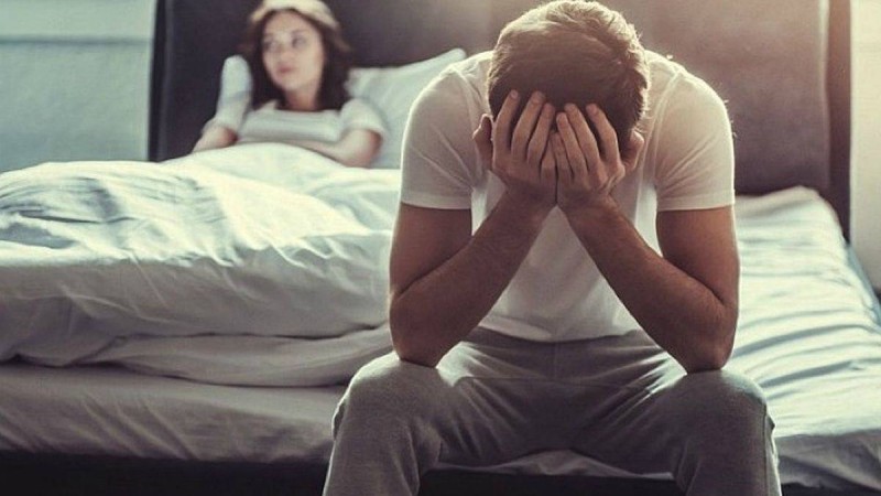 "Қазақтың еркектері протез салғанды намыс көріп, импотент боп жүре береді": Отандық маман 100-ге дейін төсекте белсенді болудың сырын айтты - Қазақстан жаңалықтары