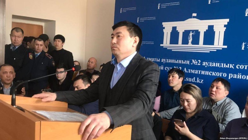 Сот Сырым Әбдірахмановты босатты