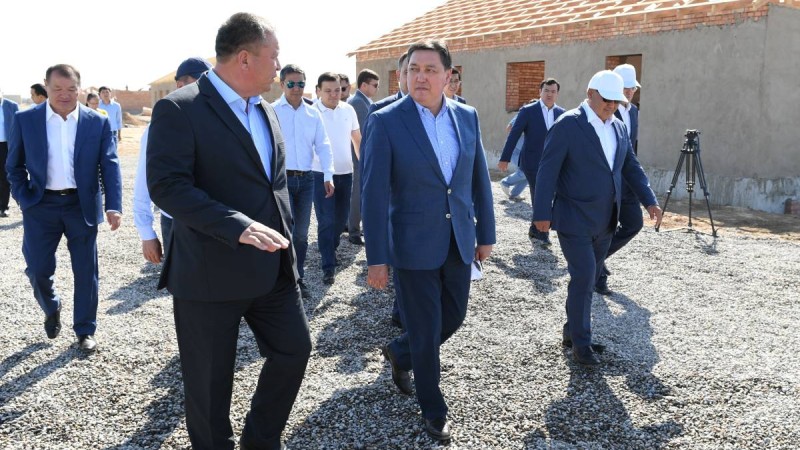 ҚР ПРЕМЬЕР-МИНИСТРІ СЫР ЖҰРТШЫЛЫҒЫНА АРЫС ТҰРҒЫНДАРЫНА КӨМЕК КӨРСЕТКЕНІ ҮШІН АЛҒЫС АЙТТЫ