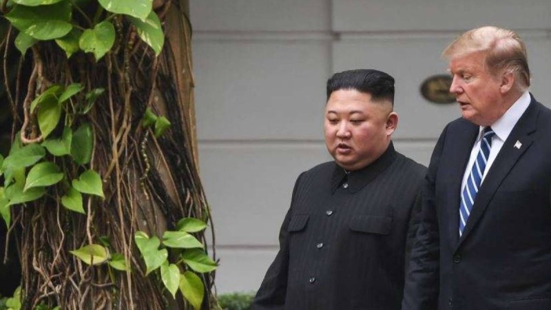 Трамп пен Ким Чен Ын Ханойдағы саммитте ортақ келісімге келе алмады