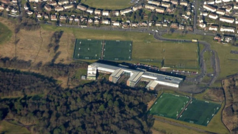 Қойма орнына салынған мектеп мұғалімдерінен қатерлі ісік ауруы байқала бастаған