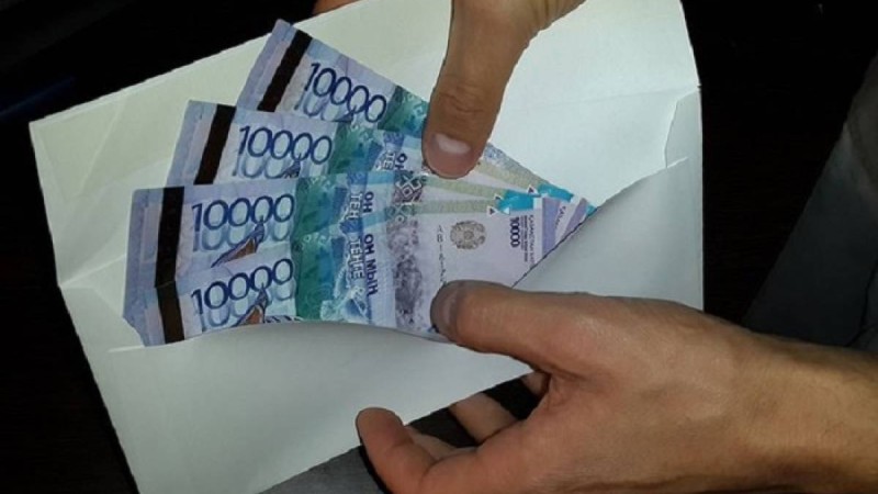 Атырауда колледж қызметері грантқа түсіру үшін 300 мың теңге ақша сұраған - Қазақстан жаңалықтары