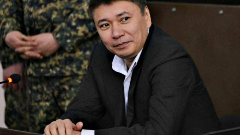 «Пара алған жоқ»: Ермегияевтің ісі тексеруге жіберілді
Қорғаушысы: Ермегияев жасамаған қылмысы үшін сотталды