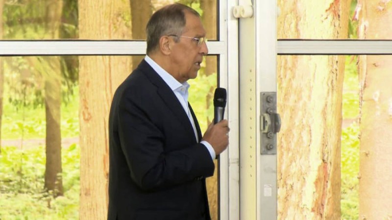 Лавров Sputnik пен RT-ні жақтап сөйледі