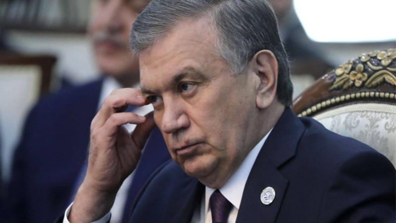 Мирзияев кәсіпкерлерді мәжбүрлеп жұмысқа тартуға тыйым салды