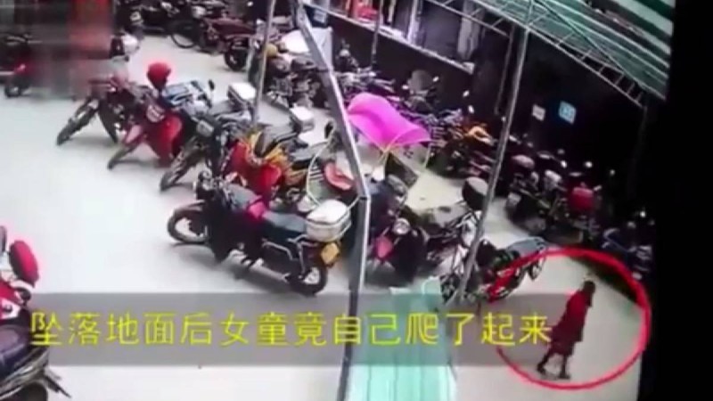 6 жасар қыз 26-шы қабаттан құлап кетіп, таңғажайып жағдайда аман қалды - Қазақстан жаңалықтары