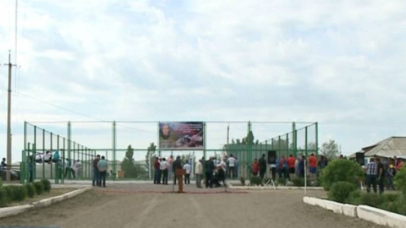 «Көмектесу керек»: Алматы облысында меценат ауыл тұрғындарына спорт алаңын салып берді
                                Жерлестерінің сөзінше, кәсіпкердің өзі туған аулын көркейтуге үлкен үлес қосуда