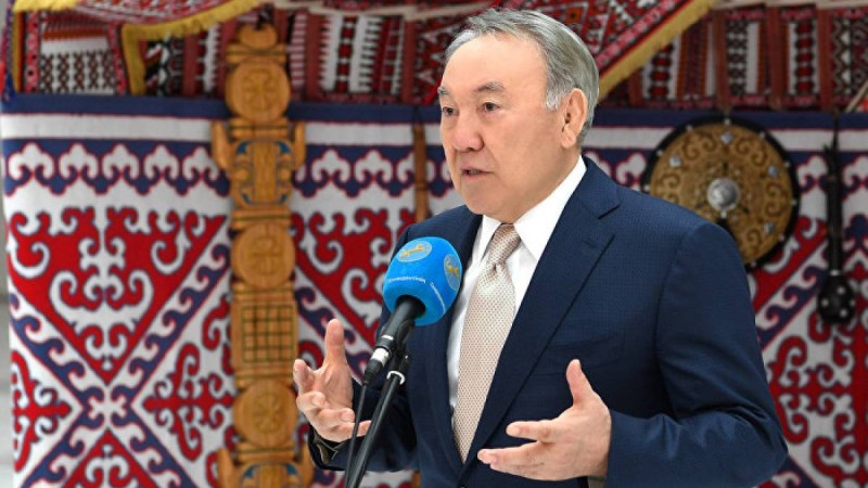 Назарбаев қазақстандықтарды Алғыс айту күнімен құттықтады