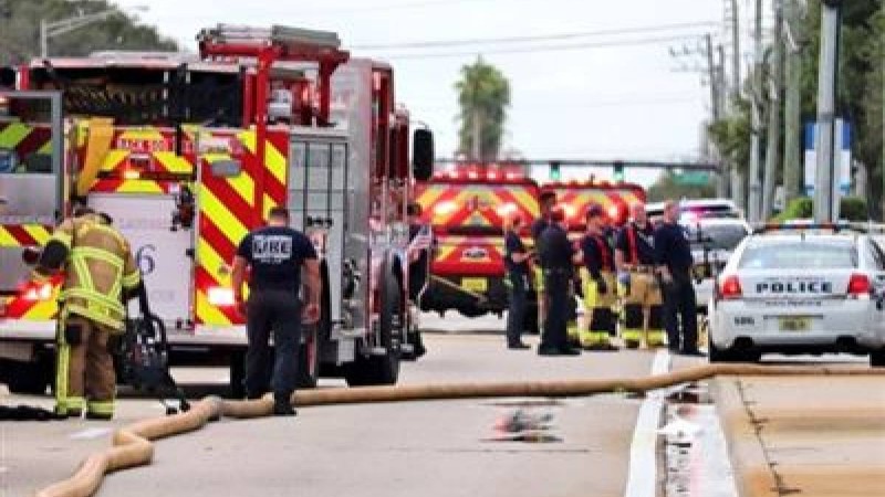 Балалар орталығына ұшақ құлап, екі адам қаза тапты