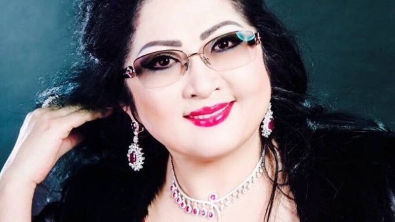 Күйеуге шығу туралы сөз қозғаған Мақпал Жүнісова елді күлкіге қарық қылды