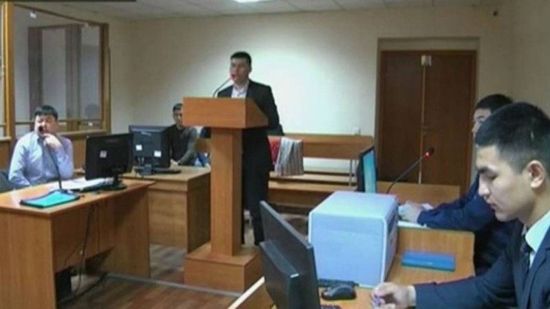 Маңғыстауда пәтерді қандаладан тазалаймын деп екі адамды өлтіріп алған жігіт сотта өз шындығын айтты - Қазақстан жаңалықтары