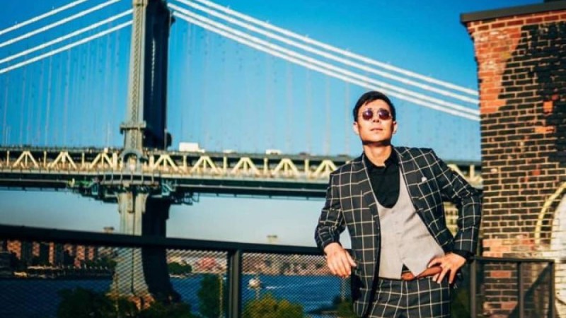 "Жаныңнан өте шығады" Жас кәсіпкер Нью-Йорктегі қазақтардың араласпайтынына қынжылды