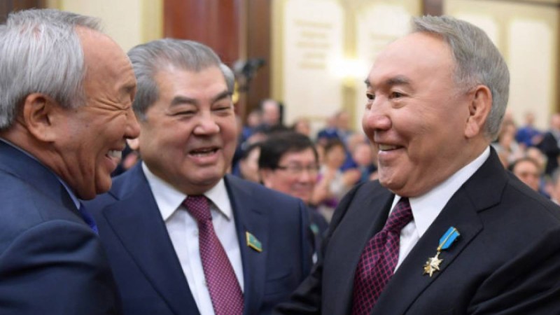 Нұрсұлтандықтар енді жаппай құжат ауыстыруы керек пе