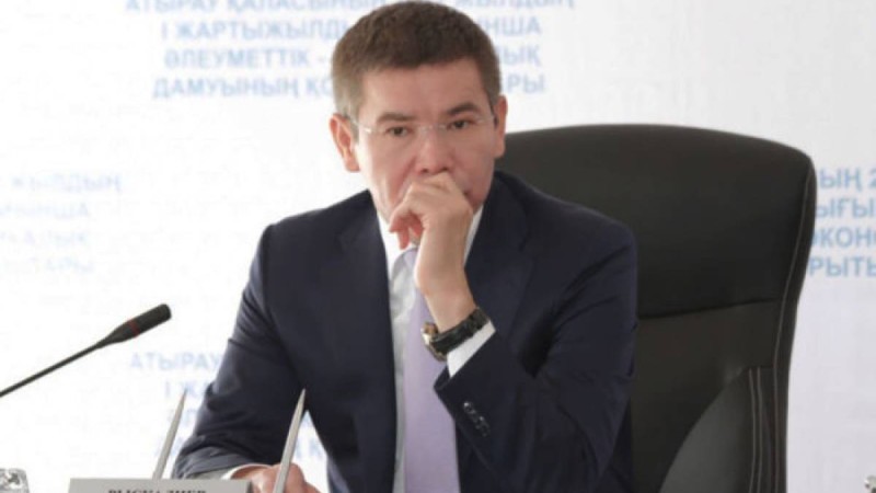 Қашқын экс-әкім Лондонда серуендеп жүр: Бас прокуратура түсініктеме берді