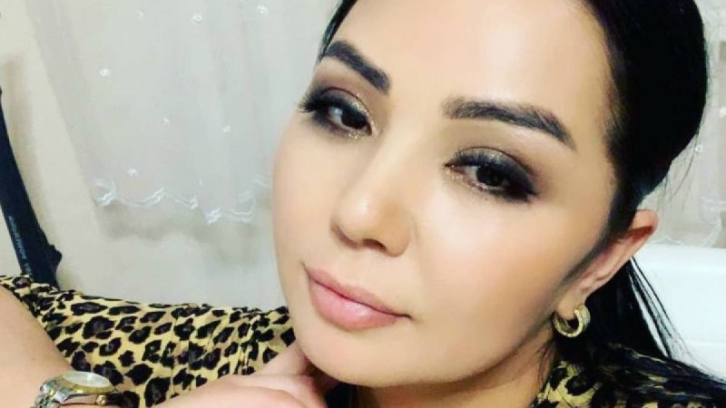 Алтынай Жорабаева күйеуінің талабымен балдақпен ән айтуға мәжбүр болған - Қазақстан жаңалықтары