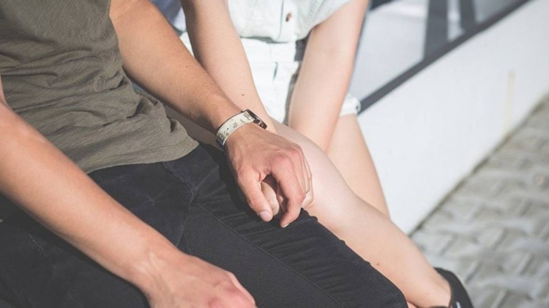 Жігітін зорлады деп айыптаған 18 жастағы қыздың үстінен іс қозғалды