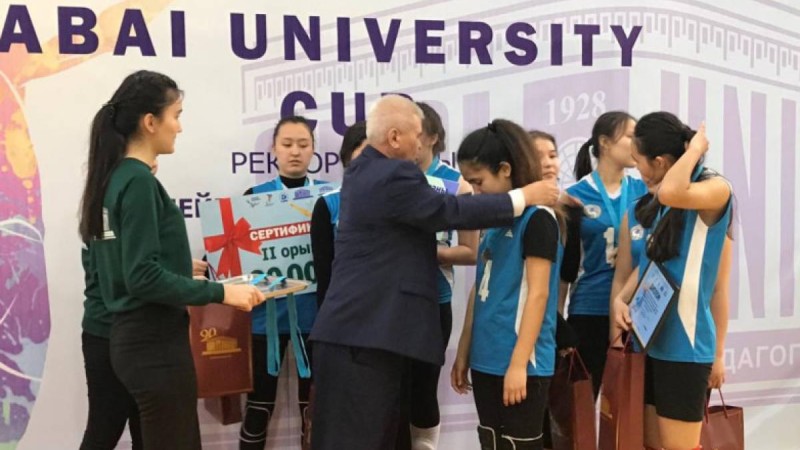 Жастар жылына арналған жарысқа 250 оқушы қатысты