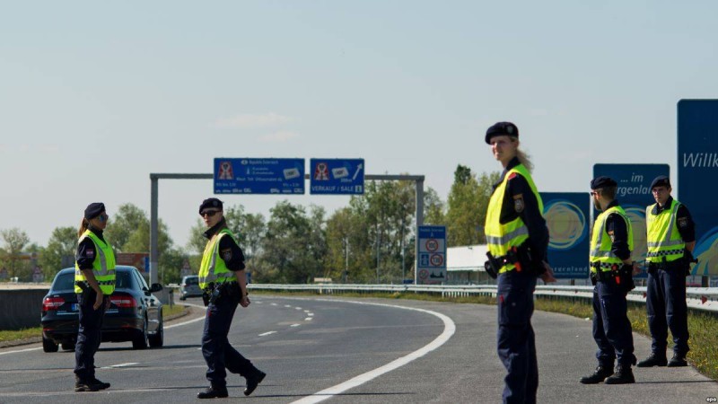 Австрия заңсыз мигранттармен күресу үшін шекарадағы тексеріс мерзімін ұзартады