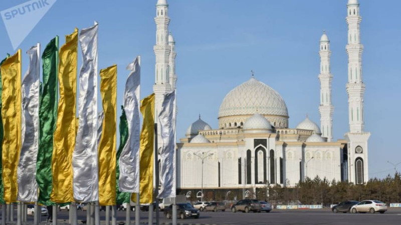 Астананы Нұр-Сұлтан деп өзгерту заңды