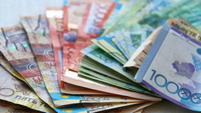 Тоқаев қаржыгерлердің айлығын өсіру туралы тапсырма берді - Қазақстан жаңалықтары