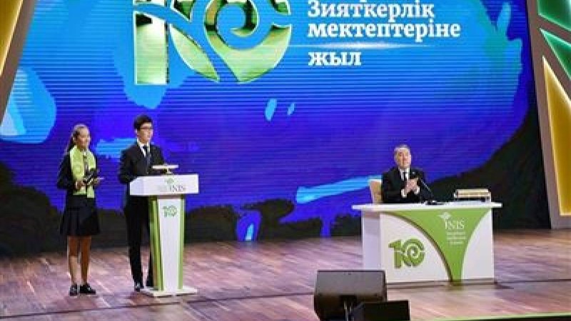 Назарбаев қазақстандықтарға қытай тілін үйренуге кеңес берді