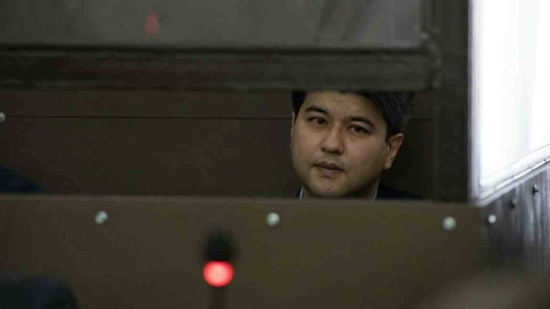 "Барлығы заңға сәйкес болды": ІІМ Бишімбаевтың босап шығуы туралы
Вице-министр Қуандық Бишімбаевтың кінәсін толықтай мойындағанын растады