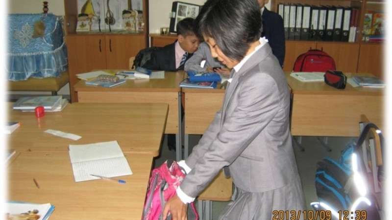 Қазақ тілінен сабақ жоспары: Сынып бөлмесіндегі қауіпсіздік №1 (1 сынып, 2 бөлім ) » ZHARAR