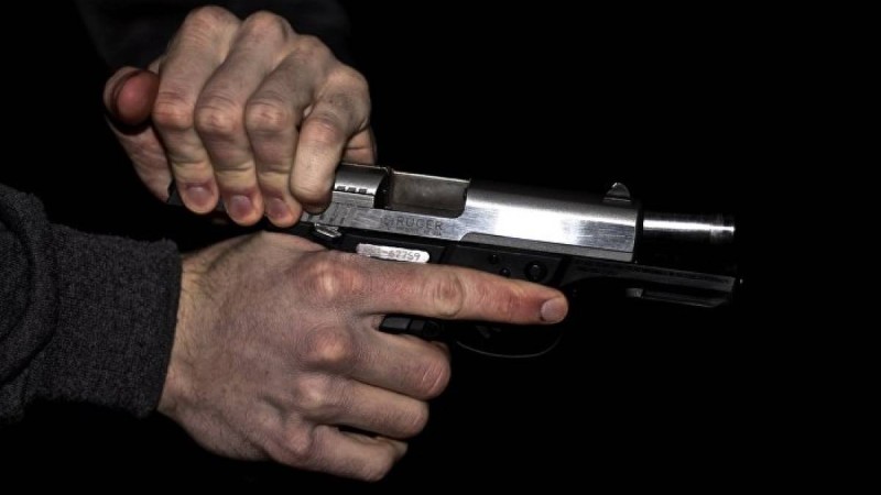 Алматы облысында қаруланған ер адам ұсталды