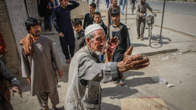 Ауғанстанда жанкешті жасаған жарылыстан жүздеген адам зардап шекті