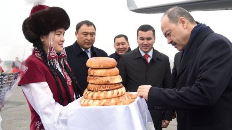 Өзбекстан премьер-министрі Қырғызстанда: Өзбек-Қырғыз шекаралық байланысы дамуда