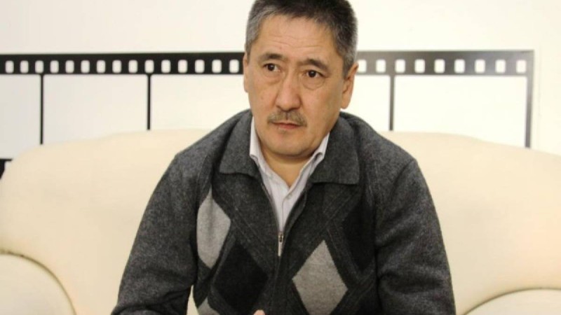 Талай нәрсе айтқым келеді, ашығын айта алмай, қорқып жүрмін