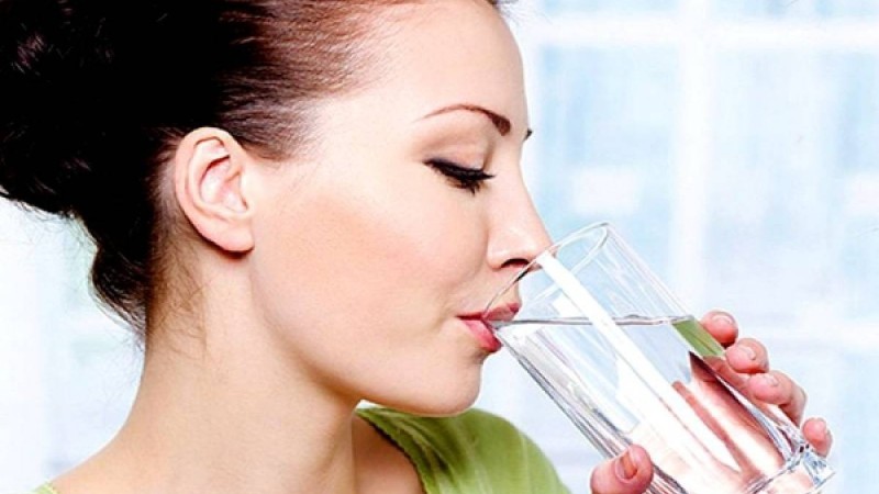 Су - артық салмақтан арылуға көмектеседі