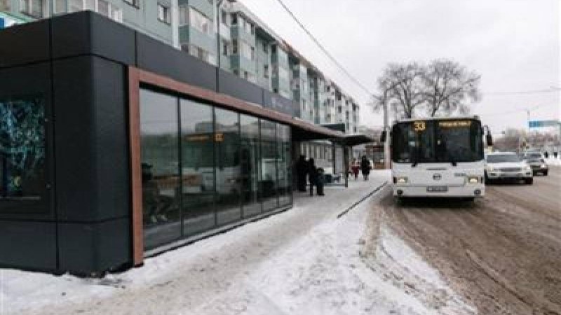 Елорда полициясы жылы аялдама есігін теуіп сындырған бұзақыны іздеуде