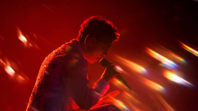 Димаш Құдайберген Ресейге ұшып кетті