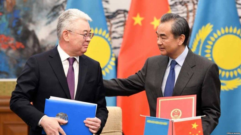 Қытайдың күшті лоббиі және Нұр-Сұлтанның дәрменсіздігі