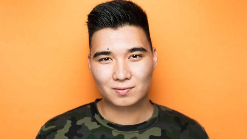 Қазақстандық режиссер «вДудь» бағдарламасына сұхбат берді